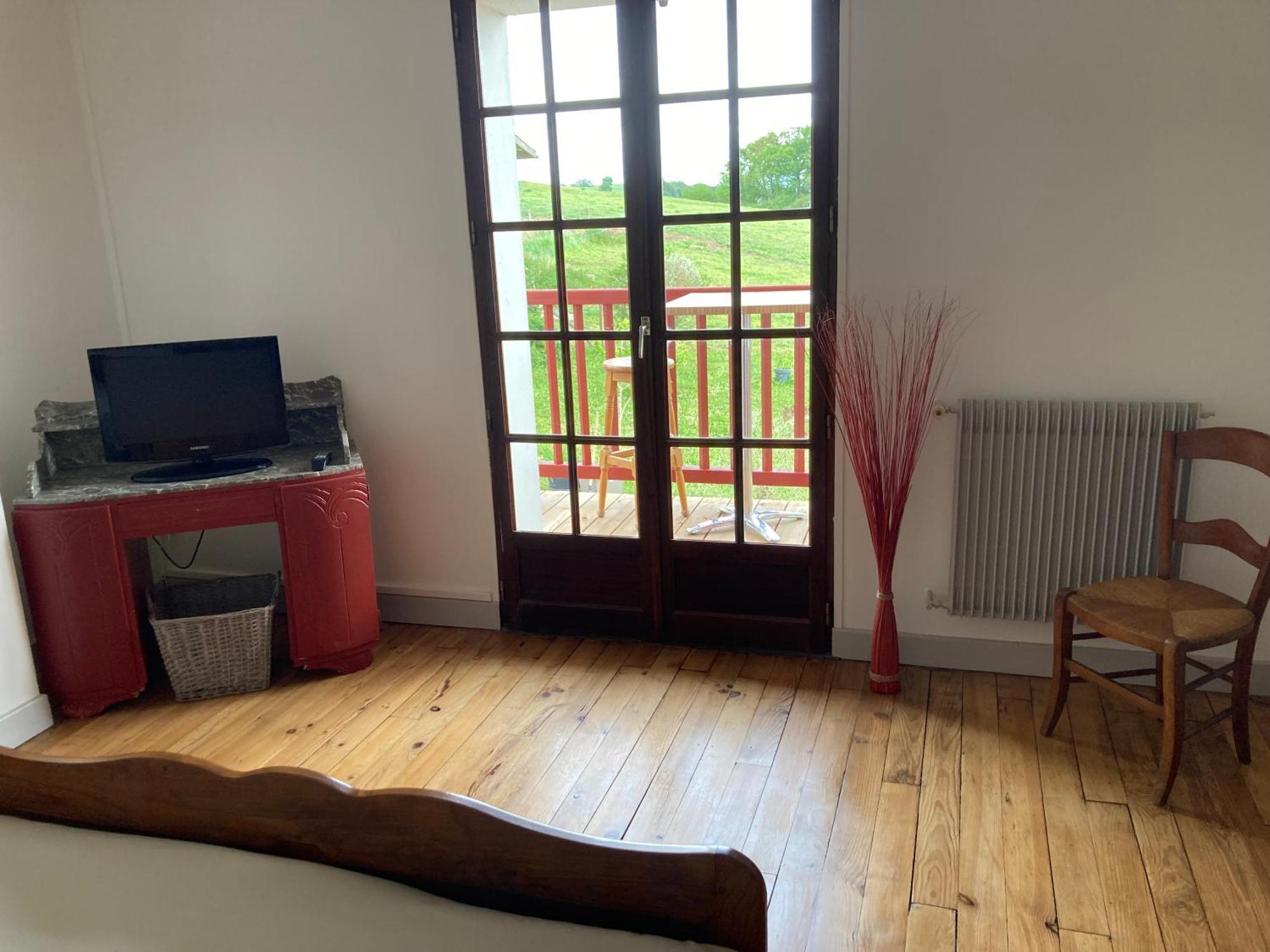 Olhatsia Homestay Ilharre