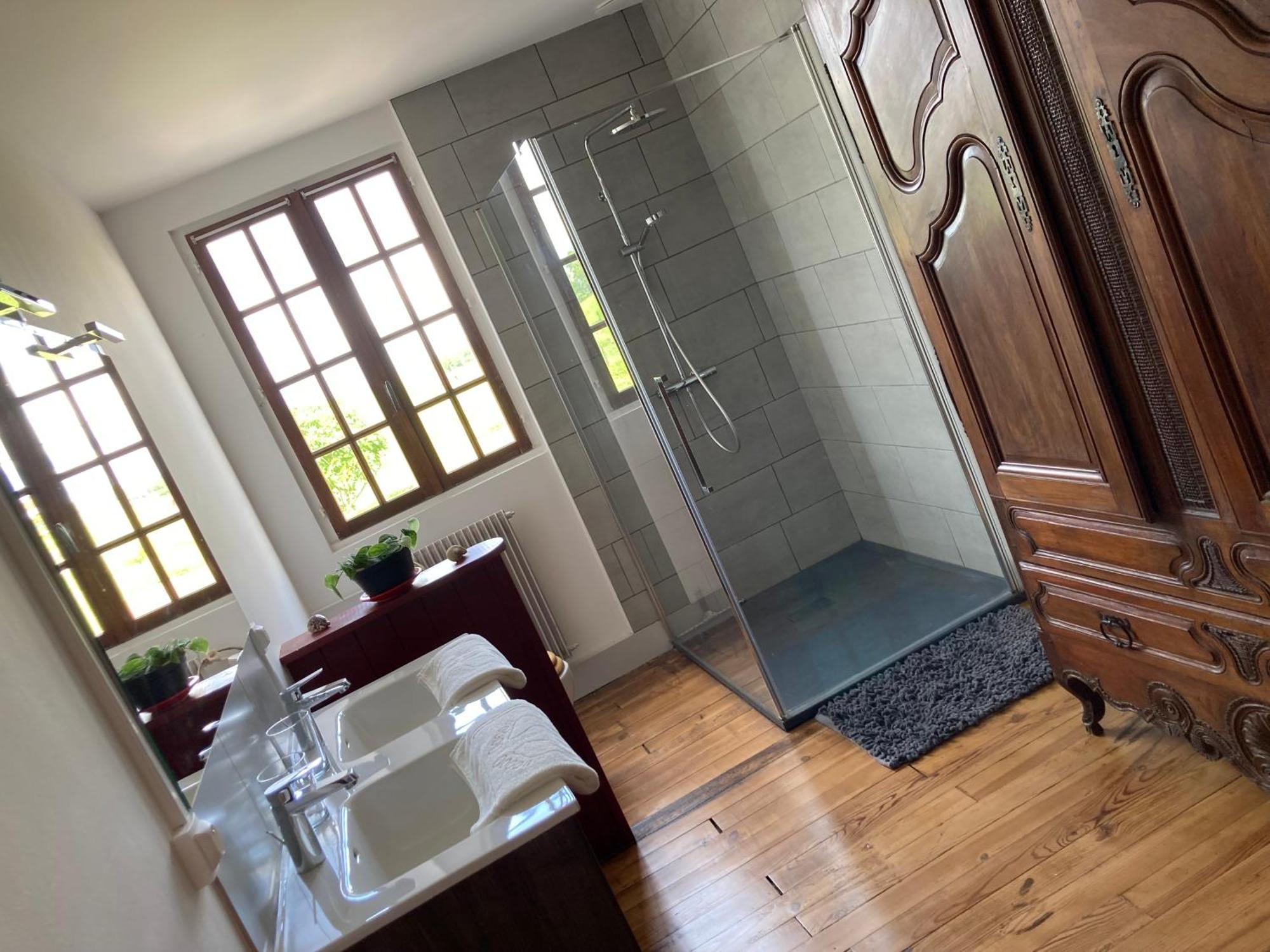Homestay Olhatsia